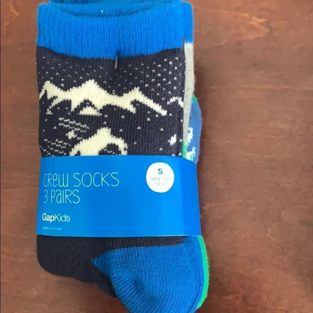 🎉Last set left 🎉Gap crew socks set of 3 💙